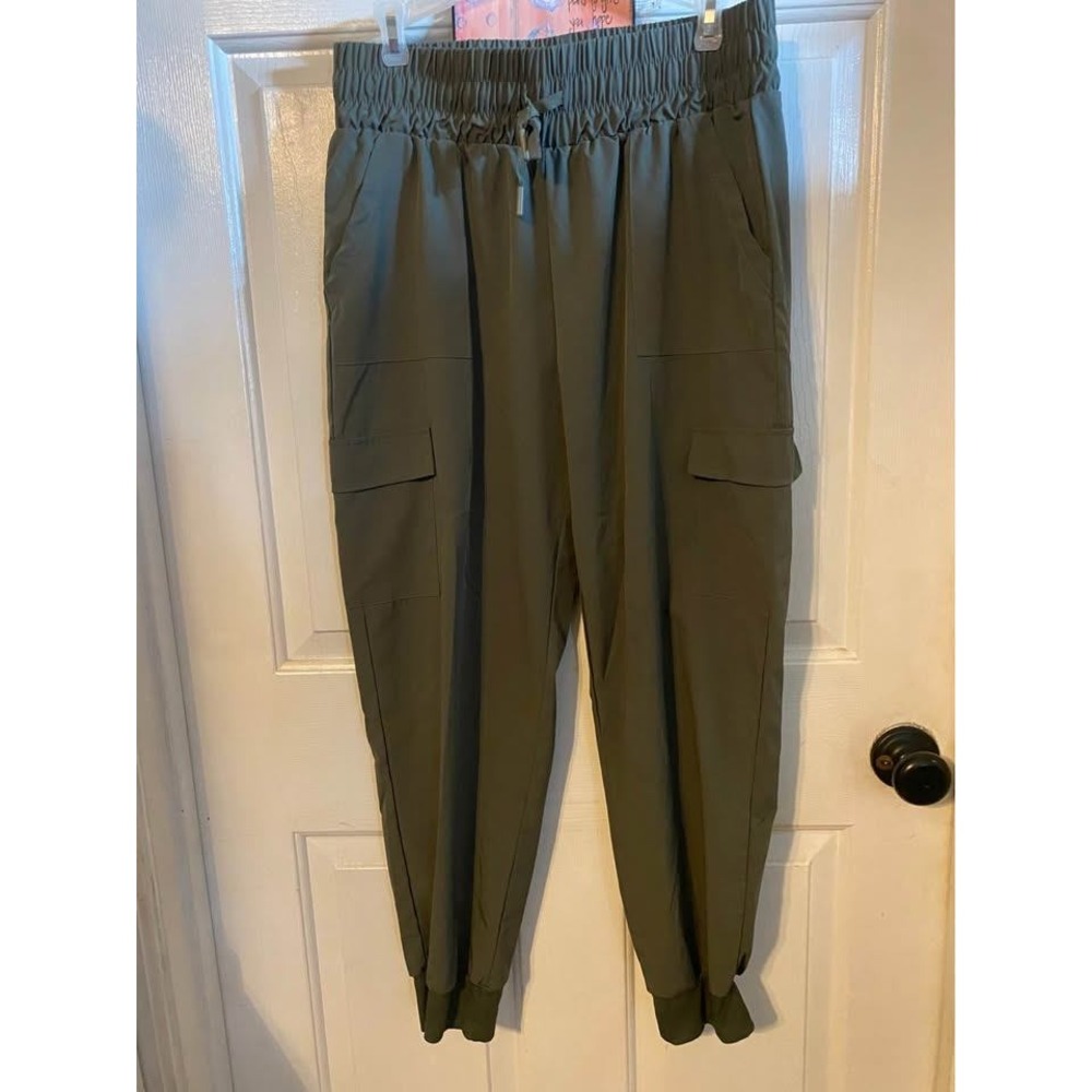 Vogo Womens Olive Green Cargo Joggers High Waist Elastic Cuffs Size L